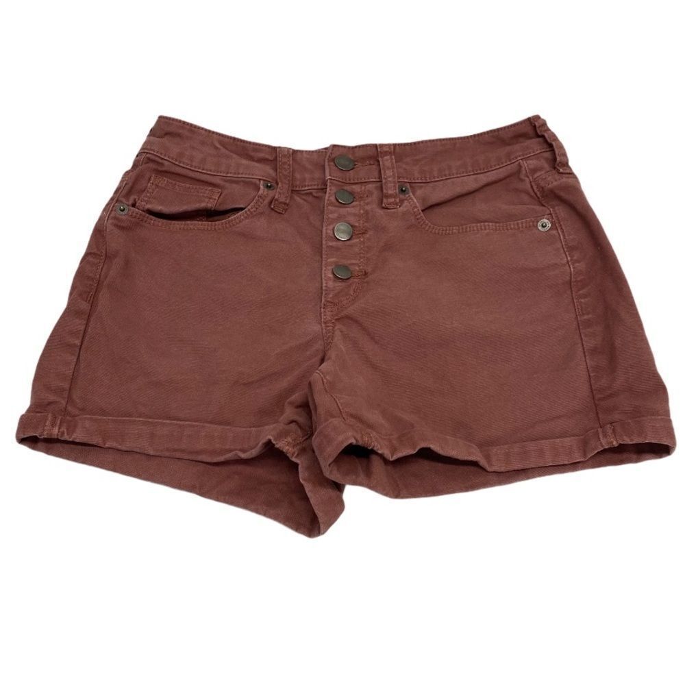 Universal Thread Button Front Shorts